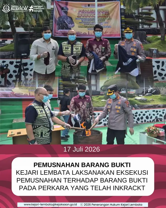Kejari Lembata Laksanakan Eksekusi Pemusnahan Barang Bukti Terhadap Barang Bukti Pada Perkara Yang Telah Inkracht