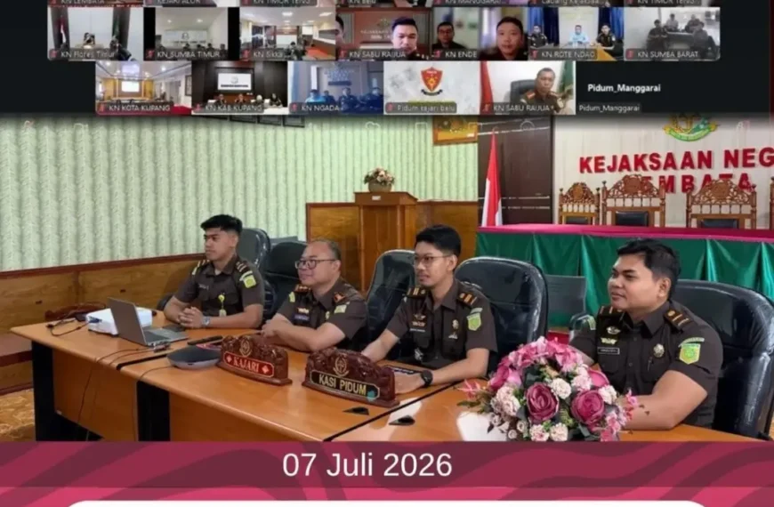 Kejari Lembata Turut menghadiri ZOom Mekanisme Keadilan Restoratif (MKR) Dan Pengakuan Bersalah KN Alor Dan KN Manggarai Dengan Dir A Pada Jampidum